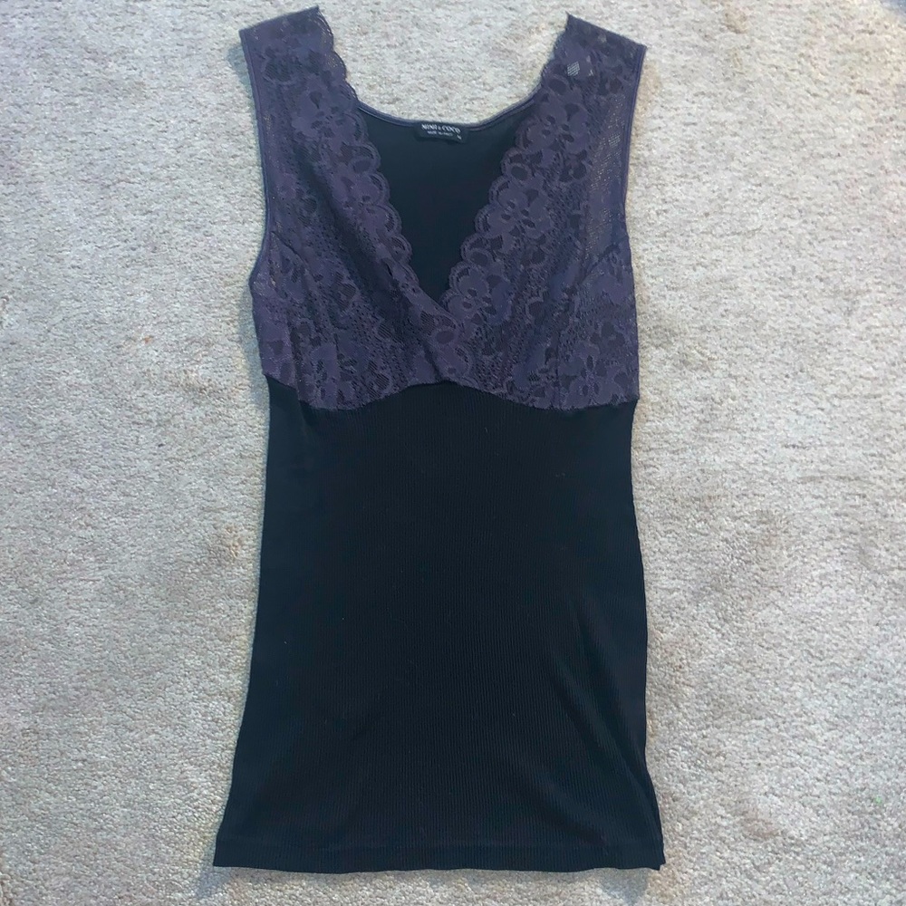 Mimi & Coco Lace Tank. Size M.